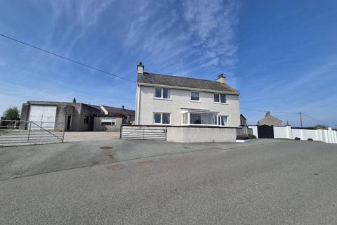undefined, Tyn Llain, Tregele, Cemaes Bay, Anglesey, LL67