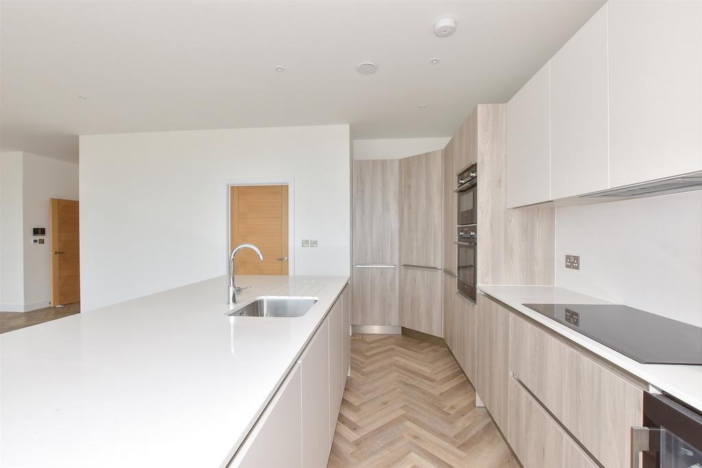 Lounge/ Kitchen/ Diner