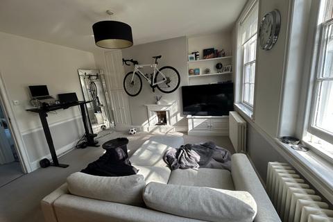 1 bedroom flat to rent, Blackheath Park