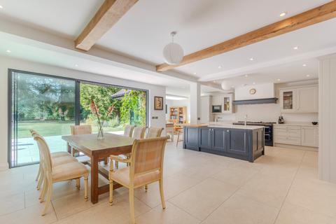 Little Warren Burtons Lane, Chalfont St Giles, HP8 4BS