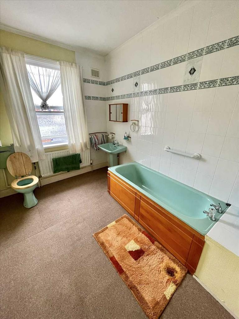 Bathroom/w.c.