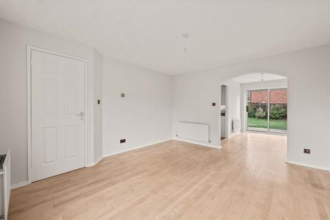 3 bedroom semi-detached house for sale, Silver Birch Close, Nottingham, Nottinghamshire, NG6 8PY
