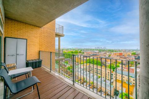 2 bedroom flat for sale, Martello Street, London E8
