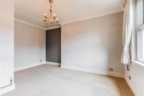 undefined, Burlingham Court, Evesham WR11