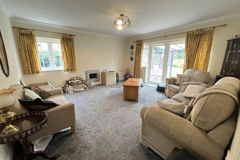 2 bedroom detached bungalow for sale, Mill Piece, Ipswich IP10