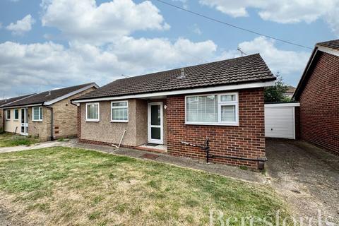 undefined, Thorncroft, Hornchurch, RM11