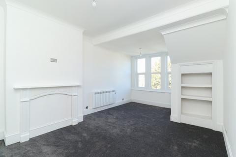 Flat 3, 27 Cornwall Gardens, Cliftonville, Margate, CT9 2JQ