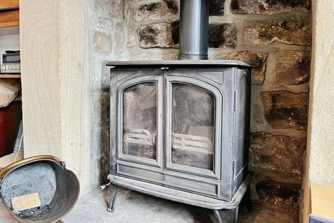13 Sun Street, Cowling, Keighley, BD22 0BB