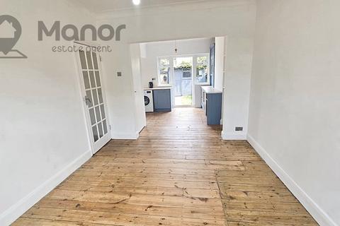 3 bedroom terraced house for sale, Sheringham Avenue, Manor Park, E12 6HH