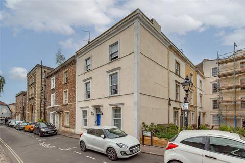 32 Portland Street, Clifton, Bristol, BS8 4JB