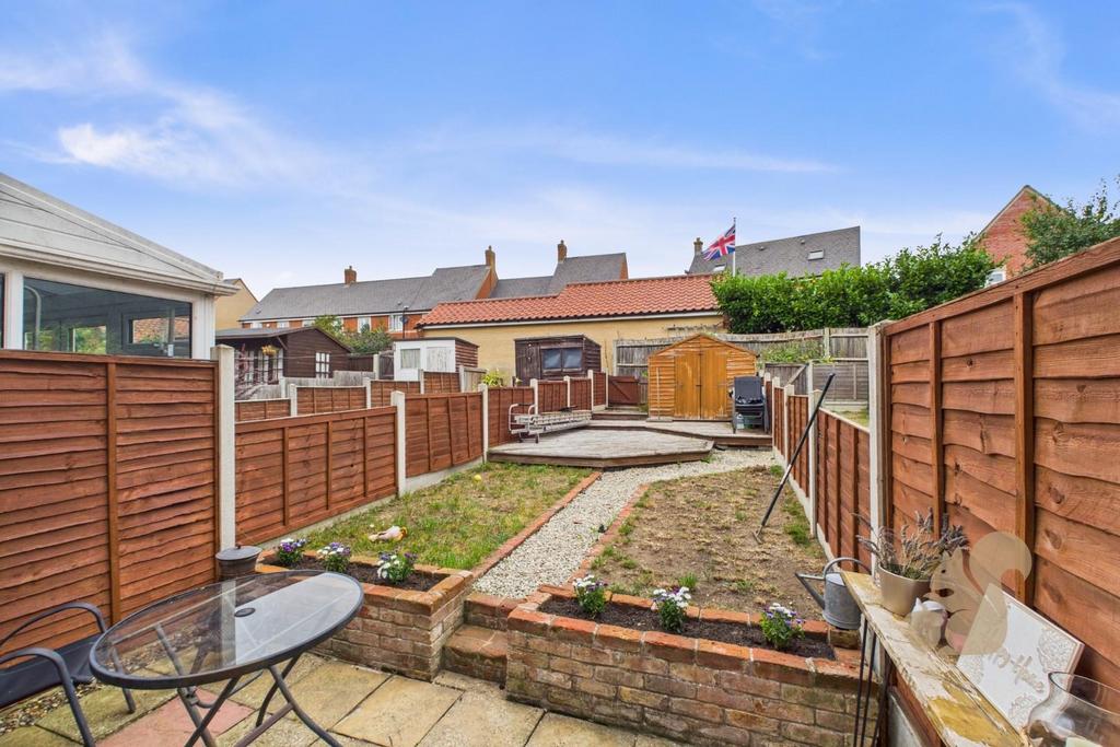 CAM01659 G0-PR0562-STILL010.jpg