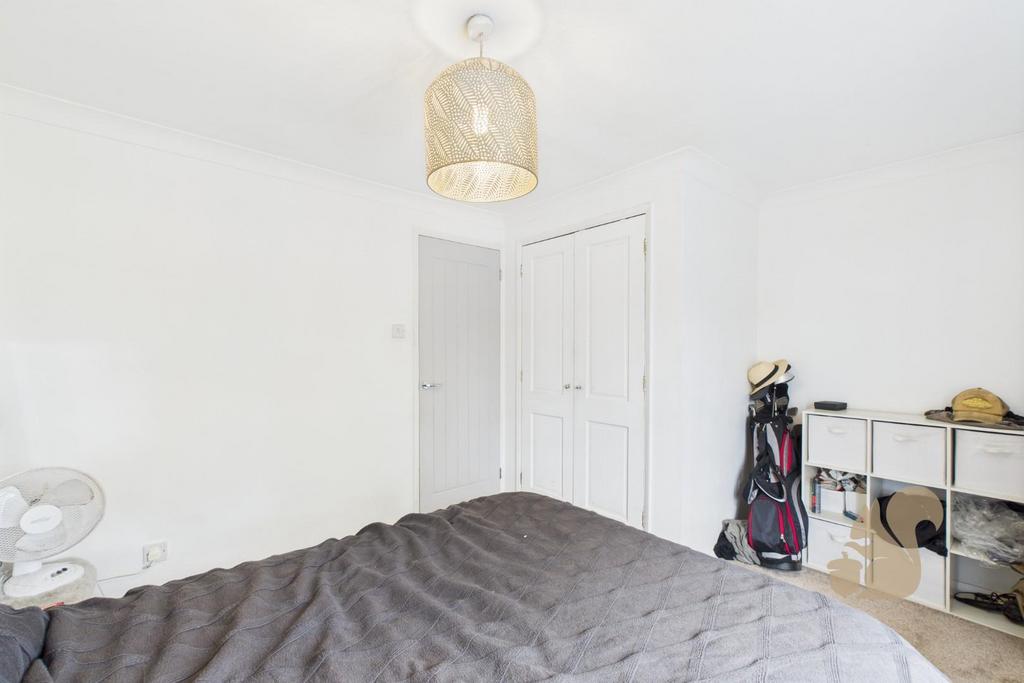 CAM01659 G0-PR0562-STILL003.jpg