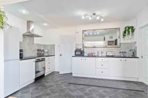 undefined, Basildene Close, Gilwern, NP7