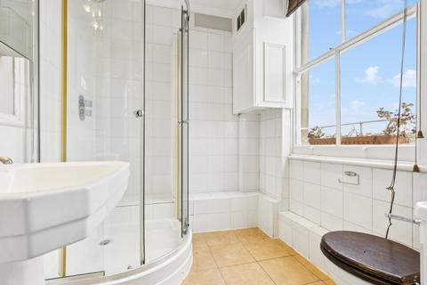 2 bedroom flat for sale, Cornwall Gardens, London