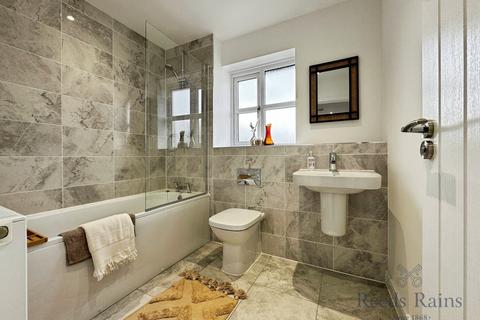 3 bedroom detached house for sale, Orpington Place, Preston PR5