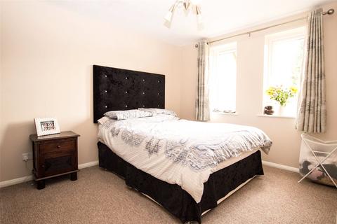 2 bedroom apartment for sale, Bowling Court, Mildred Avenue, Hertfordshire WD18