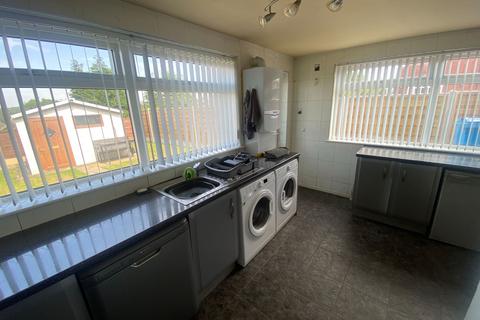 undefined, 2 Springwood Avenue, Chadderton OL9 9RR