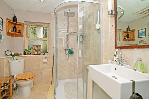 9 Laity Road, Troon, Camborne, TR14 9EL