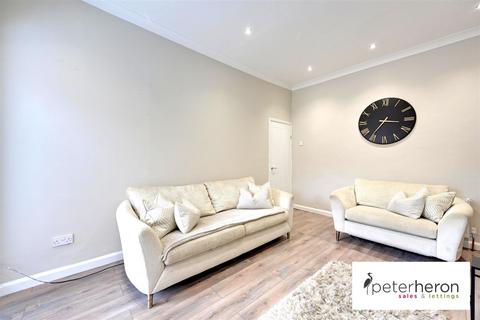13 Robert Street, New Silksworth, Sunderland, SR3 2DT