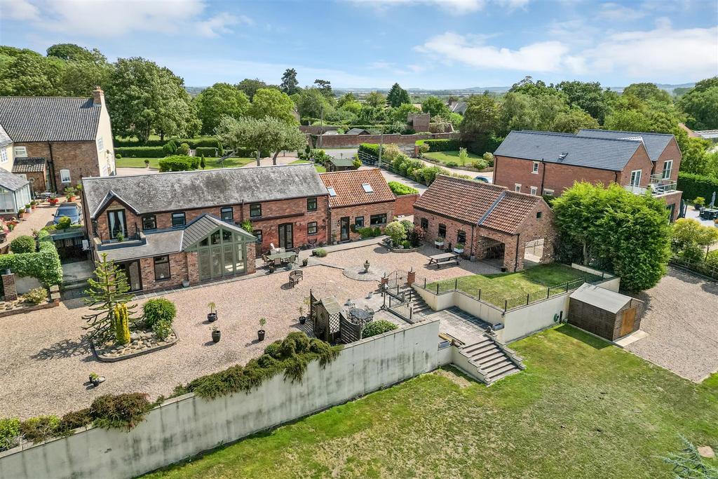 The Covert, Elton WEB PH-13.jpg