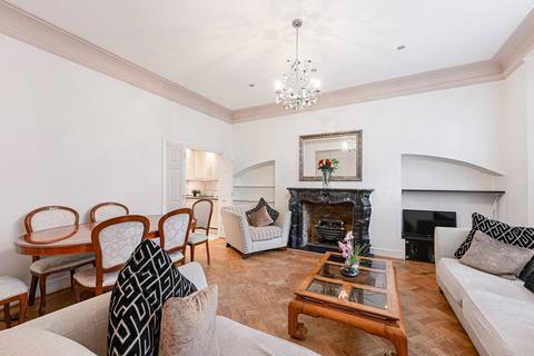 3 bedroom flat for sale, Queens Gate, Knightsbridge, London, SW7