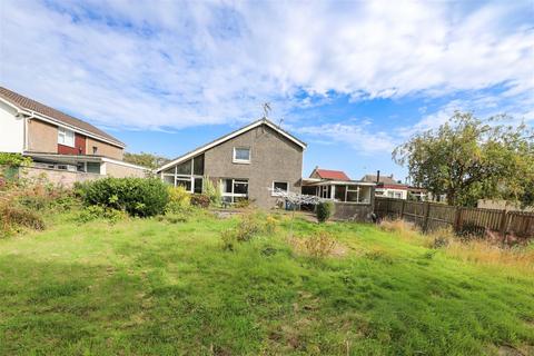 25 Braid Drive, Glenrothes, KY7 4ES