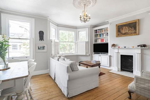 65a Vanderbilt Road, London, SW18 3BG