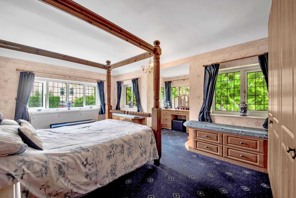 Main Bedroom
