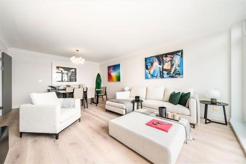 2 bedroom flat for sale, Star Place, London E1W