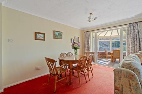 8 Catamaran Close, Warsash, Southampton, SO31 9AS