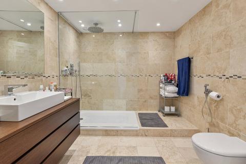 3 bedroom penthouse to rent, Chelsea Village, Fulham Road, SW6