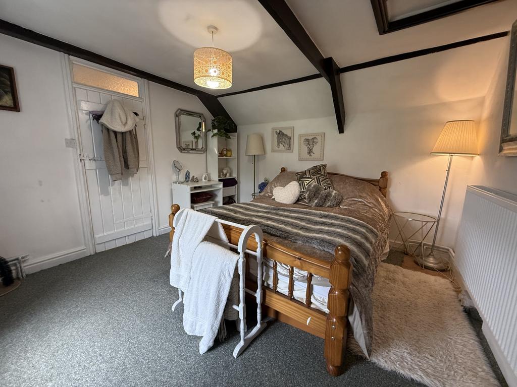Double Bedroom 1