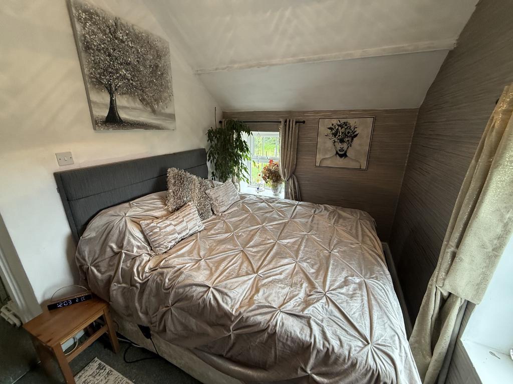 Double Bedroom 3