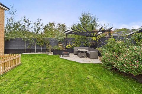 4 bedroom detached house for sale, Airedale Drive, Brough