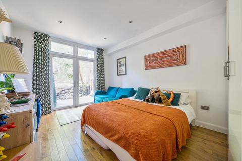 2 bedroom maisonette for sale, Underhill Road, East Dulwich, London, SE22