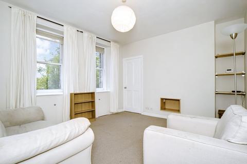 32/1 Bernard Terrace, Edinburgh, EH8 9NX