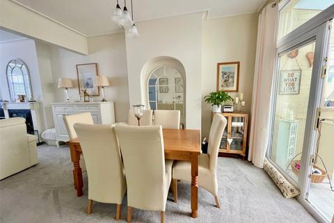 undefined, Westbourne Grove, Westcliff-on-Sea, Essex, SS0