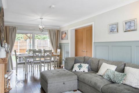 4 Field Rise, Littleover, Derby, DE23 1DE