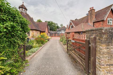 undefined, Kiln Lane, Tonbridge TN11