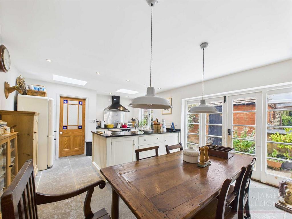 Open Plan Dining Kitchen