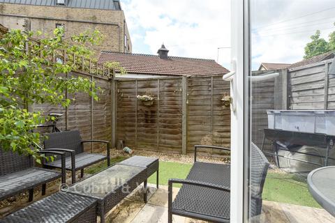 undefined, Yattendon Road, Horley, Surrey