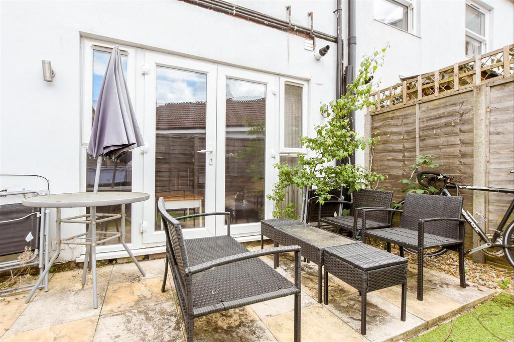 Patio / Decking