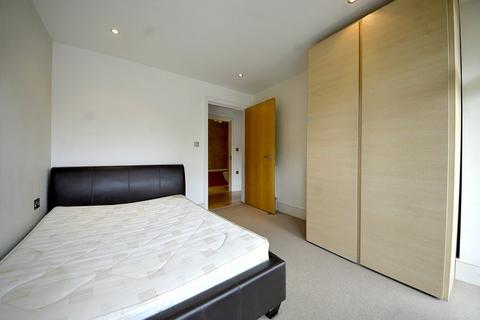 2 bedroom apartment for sale, Caledonian Road, Islington, N7