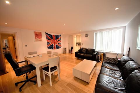 2 bedroom apartment for sale, Caledonian Road, Islington, N7