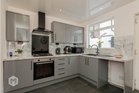 2 Back Olive Bank, Bury, BL8 1TH