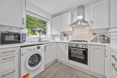 2 bedroom maisonette for sale, Langley Park Road, Sutton, SM2