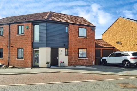 3 bedroom semi-detached house for sale, The Meadows, Wallsend