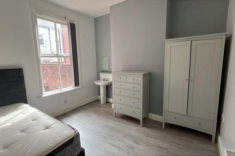 Stanley Place, Preston PR1