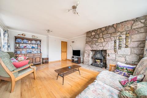 3 bedroom bungalow for sale, Raylaw Avenue, Guilsfield, Welshpool, Powys, SY21