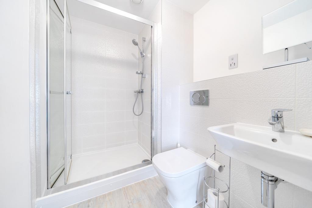 Ensuite Shower Room